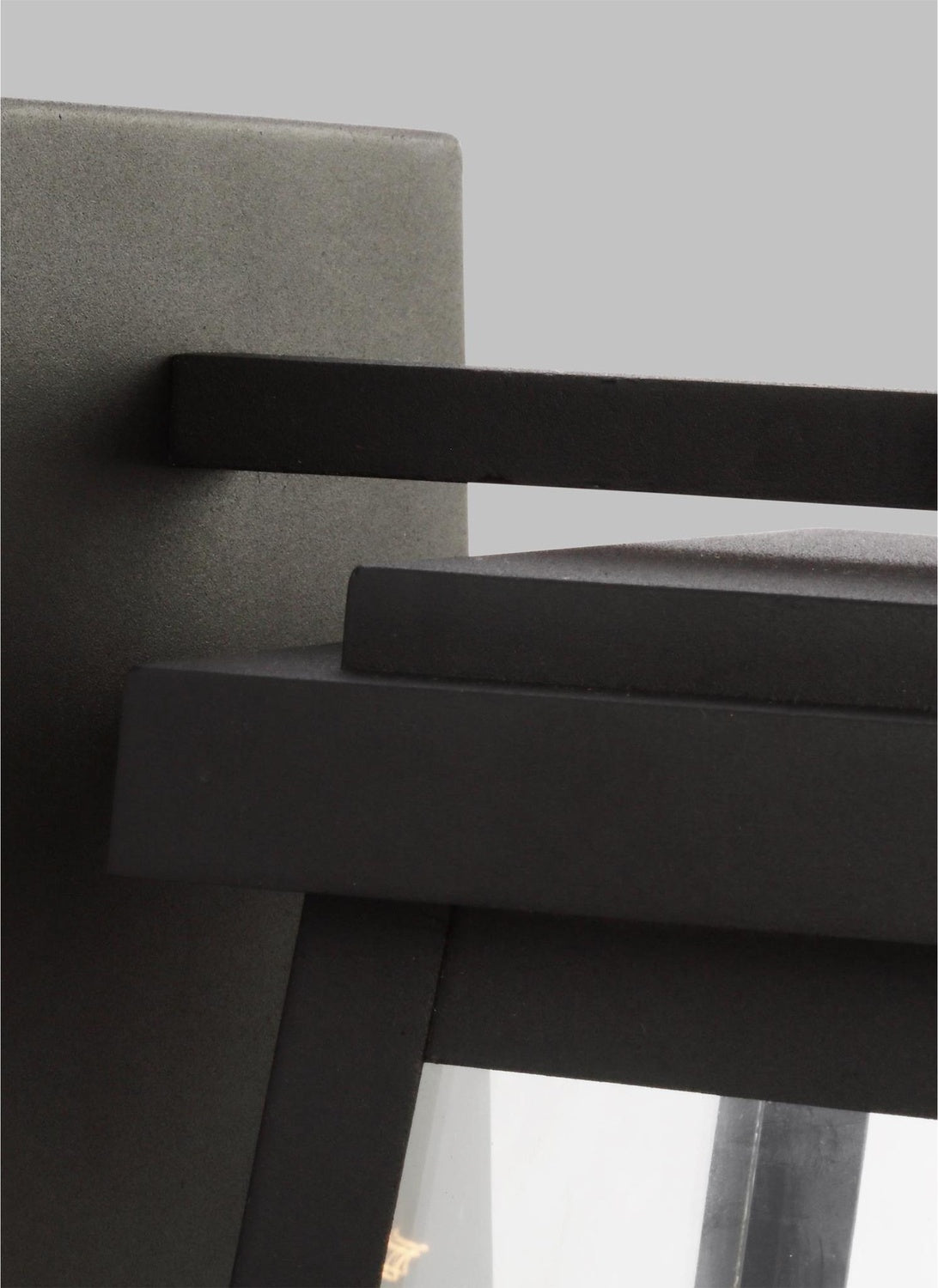 VISUAL COMFORT & CO., FOUNDERS ONE LIGHT OUTDOOR WALL LANTERN, OUTDOOR WALL LIGHTS