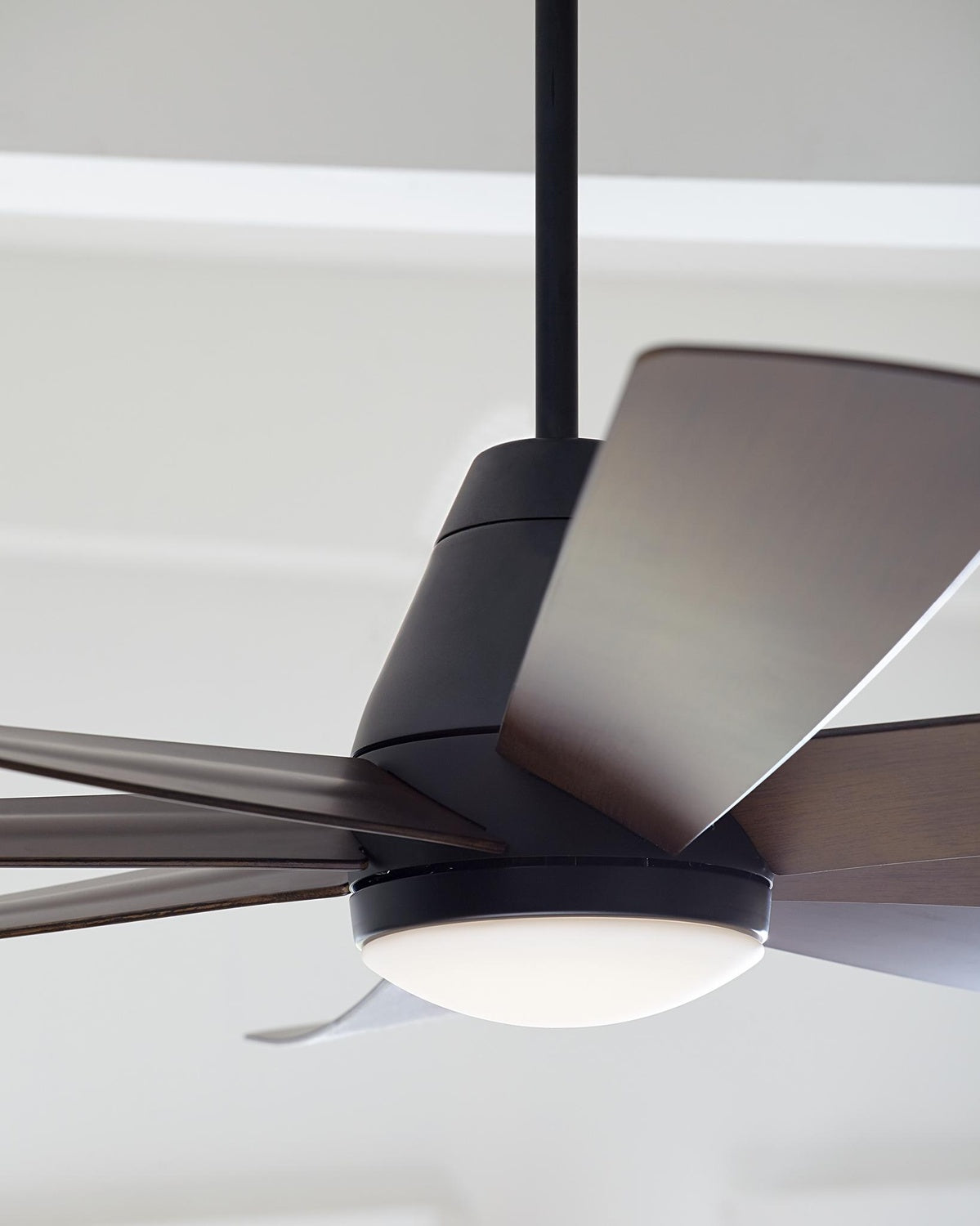 VISUAL COMFORT STUDIO - FAN - GENERATION 8KGR72BKD a02fc78f-aeb8-4968-a0f5-7e794d46e826