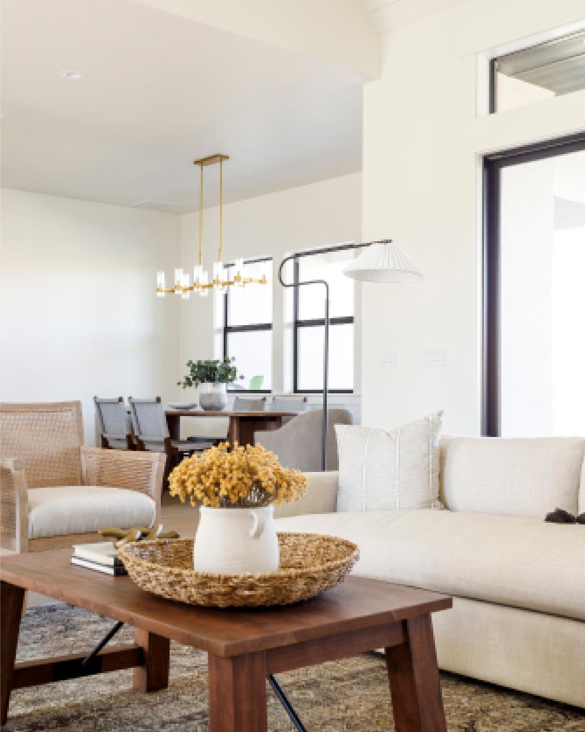 VISUAL COMFORT & CO., GENEVA LINEAR CHANDELIER, CHANDELIER LIGHT