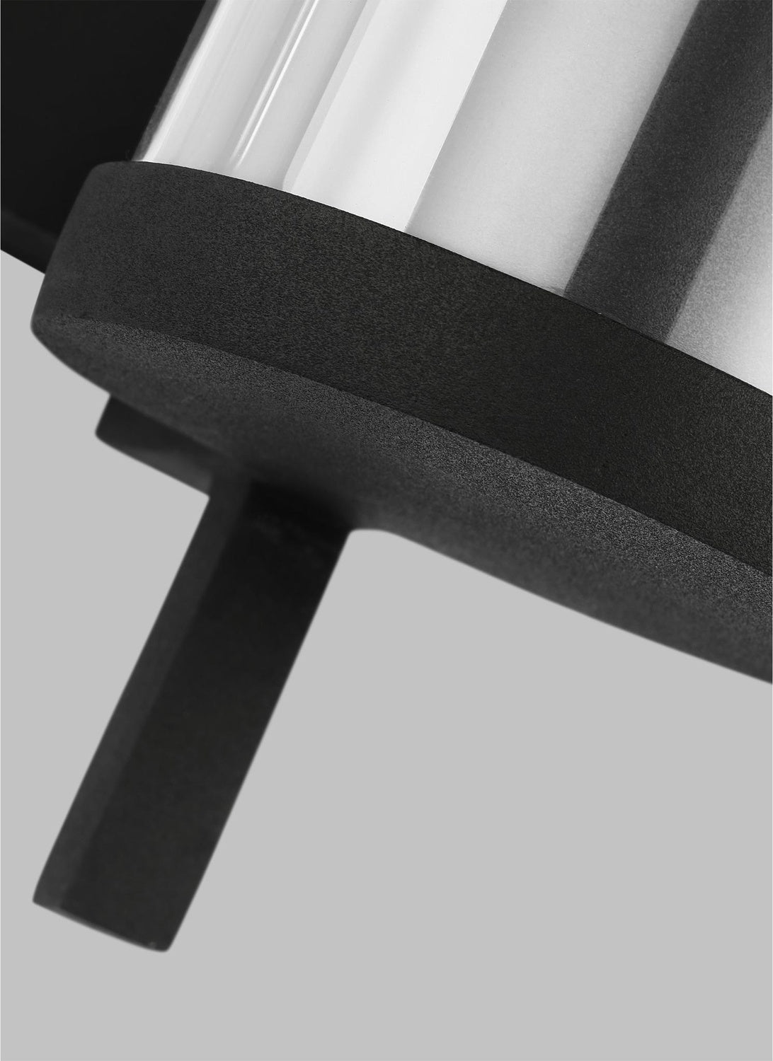 VISUAL COMFORT STUDIO, EASTHAM WALL LANTERN, OUTDOOR WALL LIGHTS