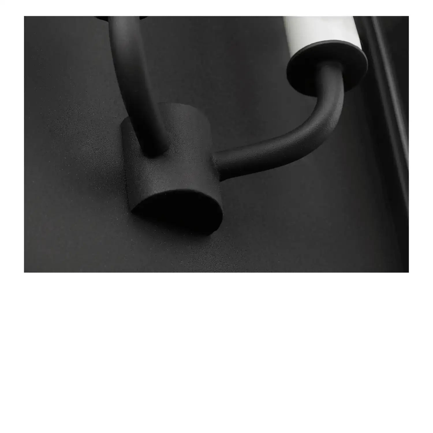 VISUAL COMFORT & CO., MODESTO WALL LANTERN, OUTDOOR WALL LIGHTS