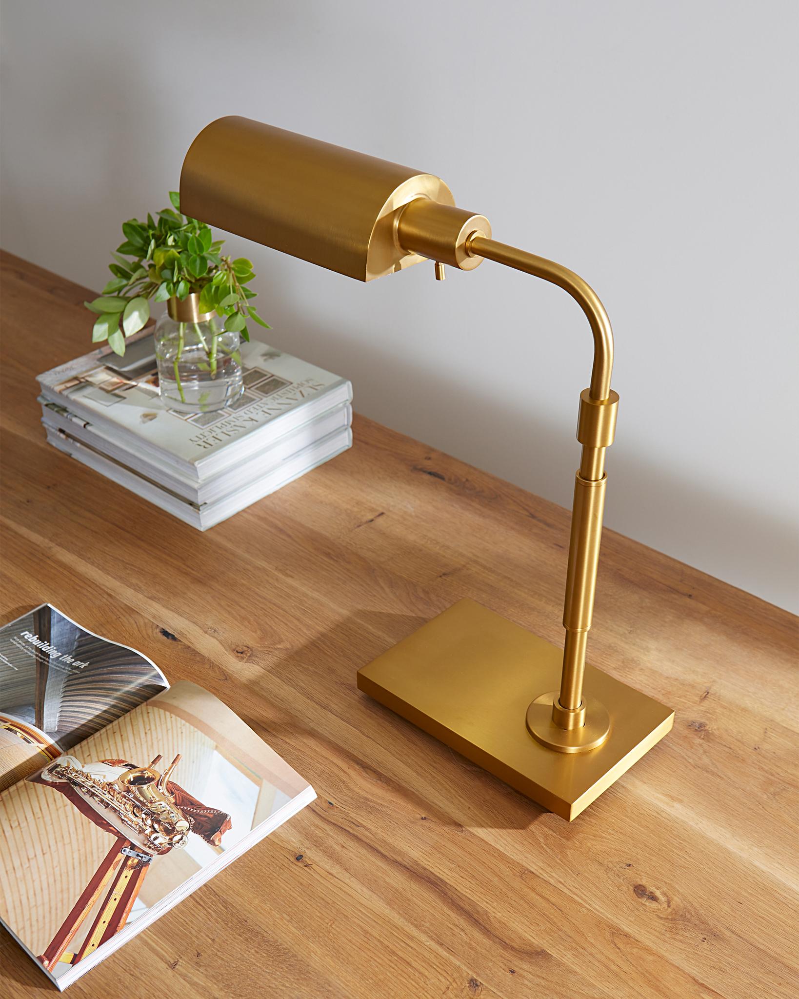 VISUAL COMFORT & CO., KENYON TASK TABLE LAMP, TABLE LAMPS