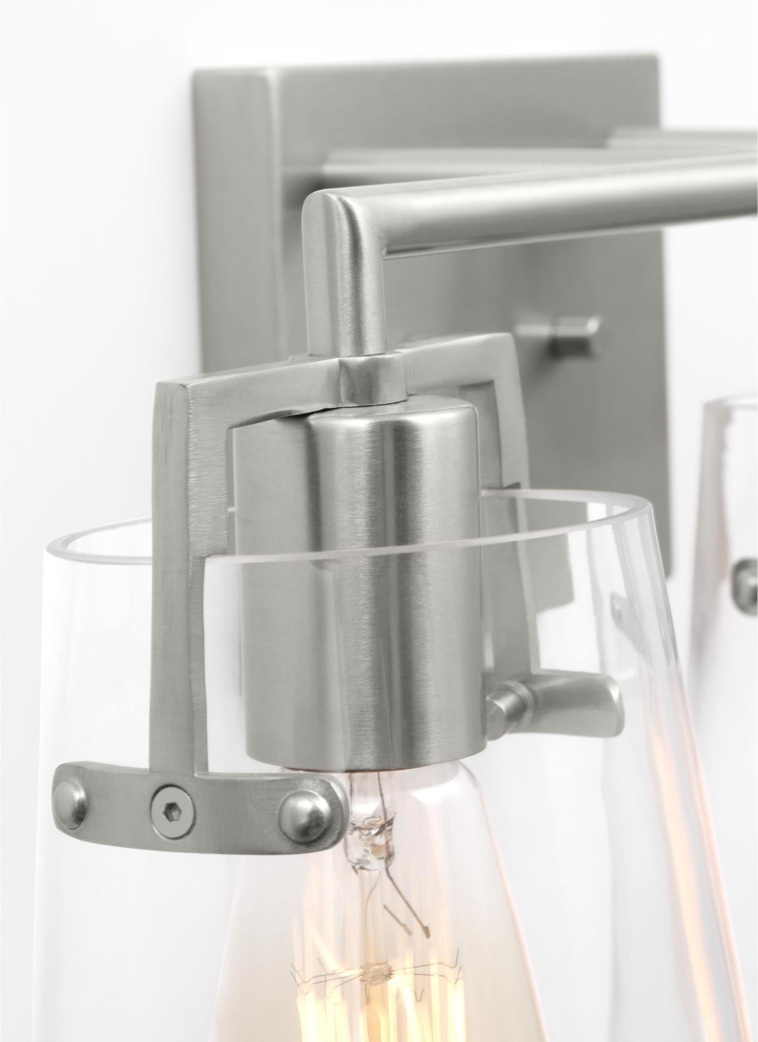 VISUAL COMFORT STUDIO, CROFTON 3 - LIGHT BATH, BATH VANITY LIGHT