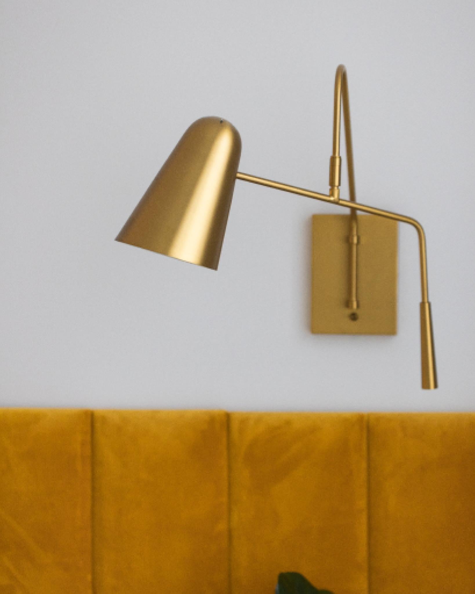 VISUAL COMFORT & CO., SIMON TASK SCONCE, WALL SCONCES