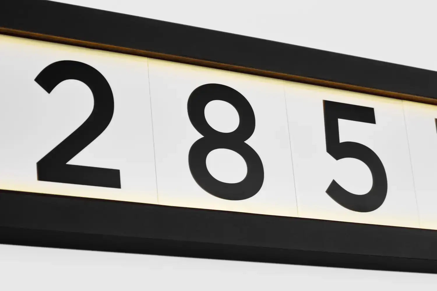 GENERATION LIGHTING LED ADDRESS LIGHT - DO NOT SHOW ON WEBSITE