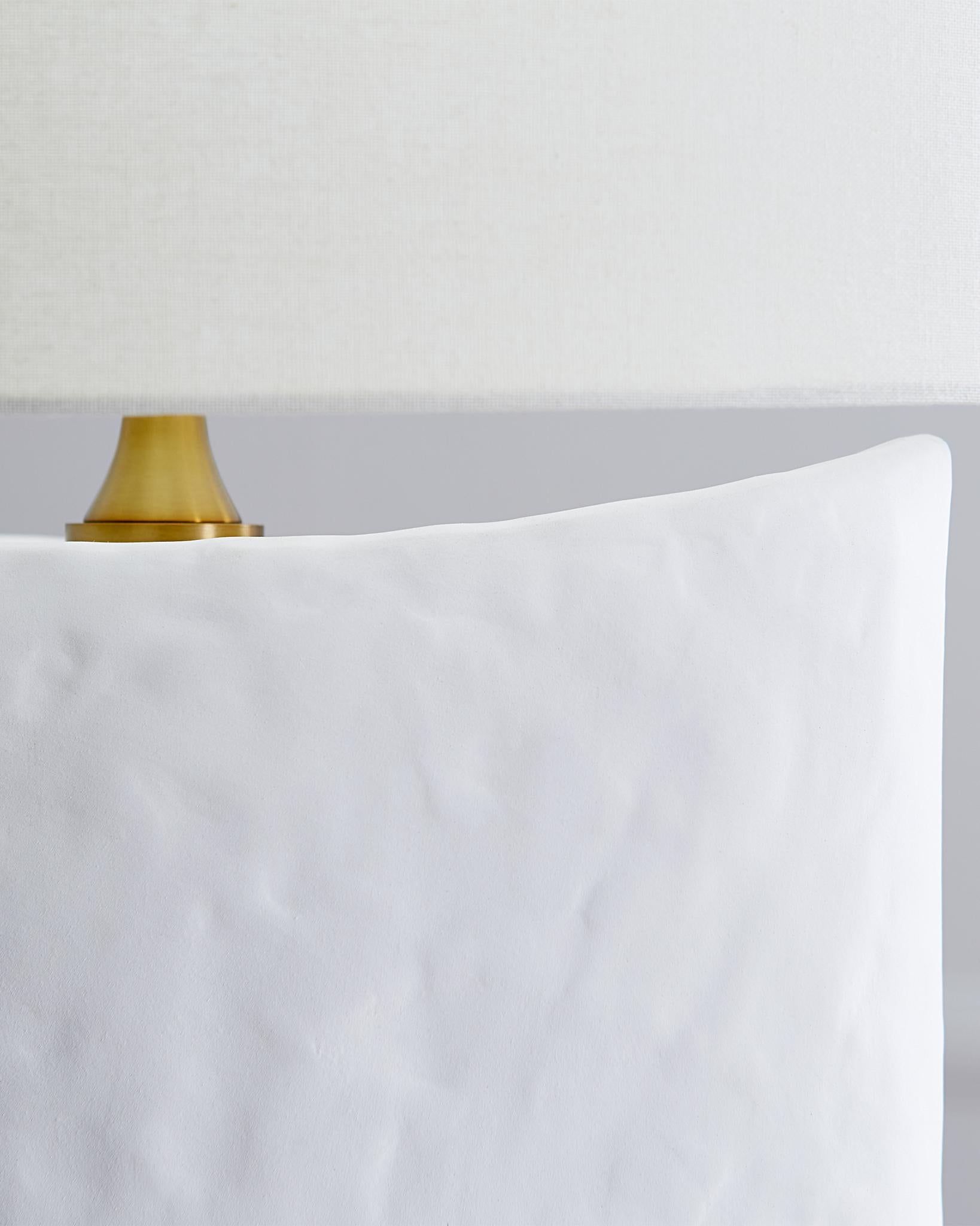 VISUAL COMFORT & CO., CENOTES TABLE LAMP, TABLE LAMPS