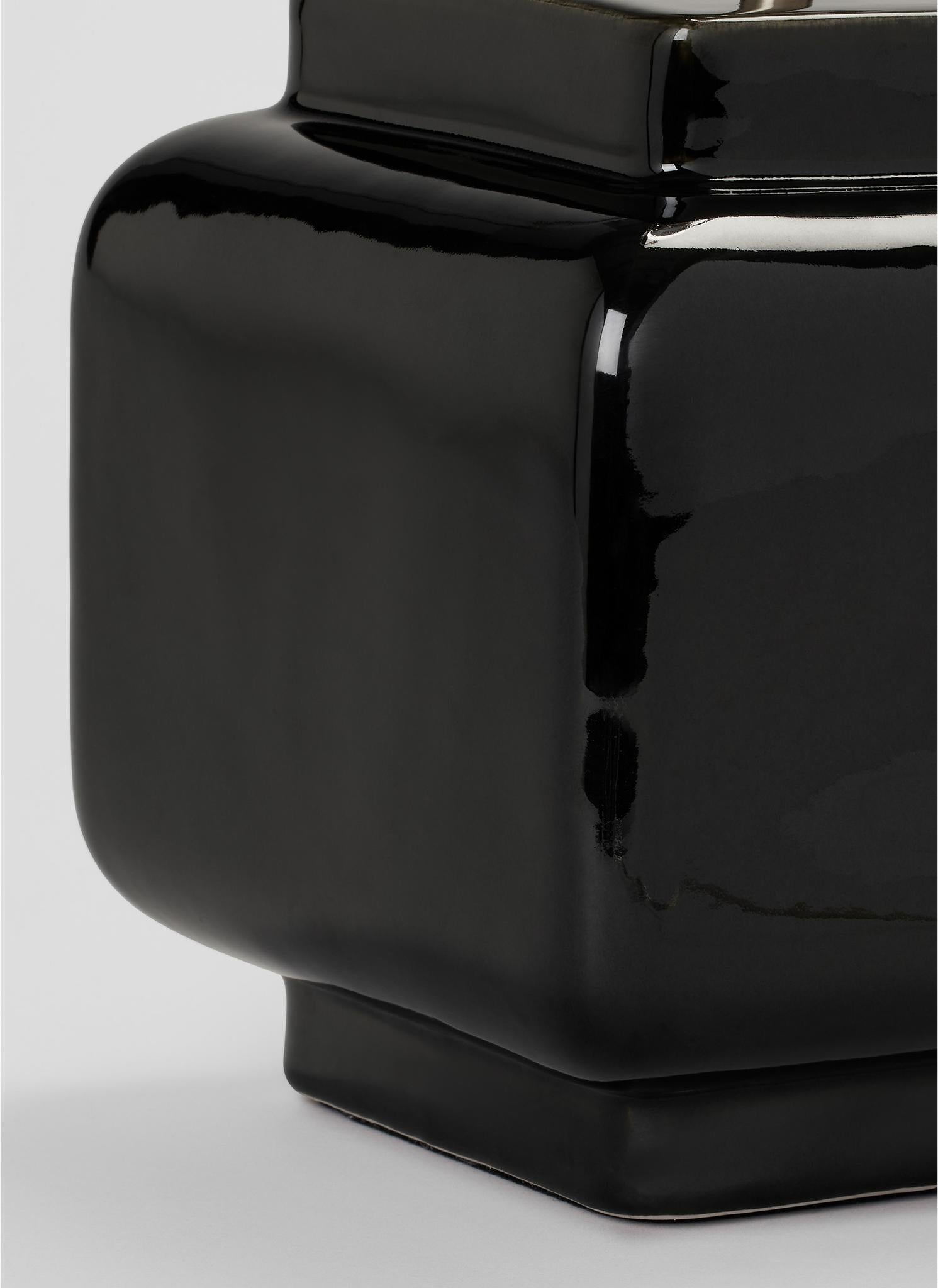VISUAL COMFORT & CO., ANDERSON TABLE LAMP, TABLE LAMPS