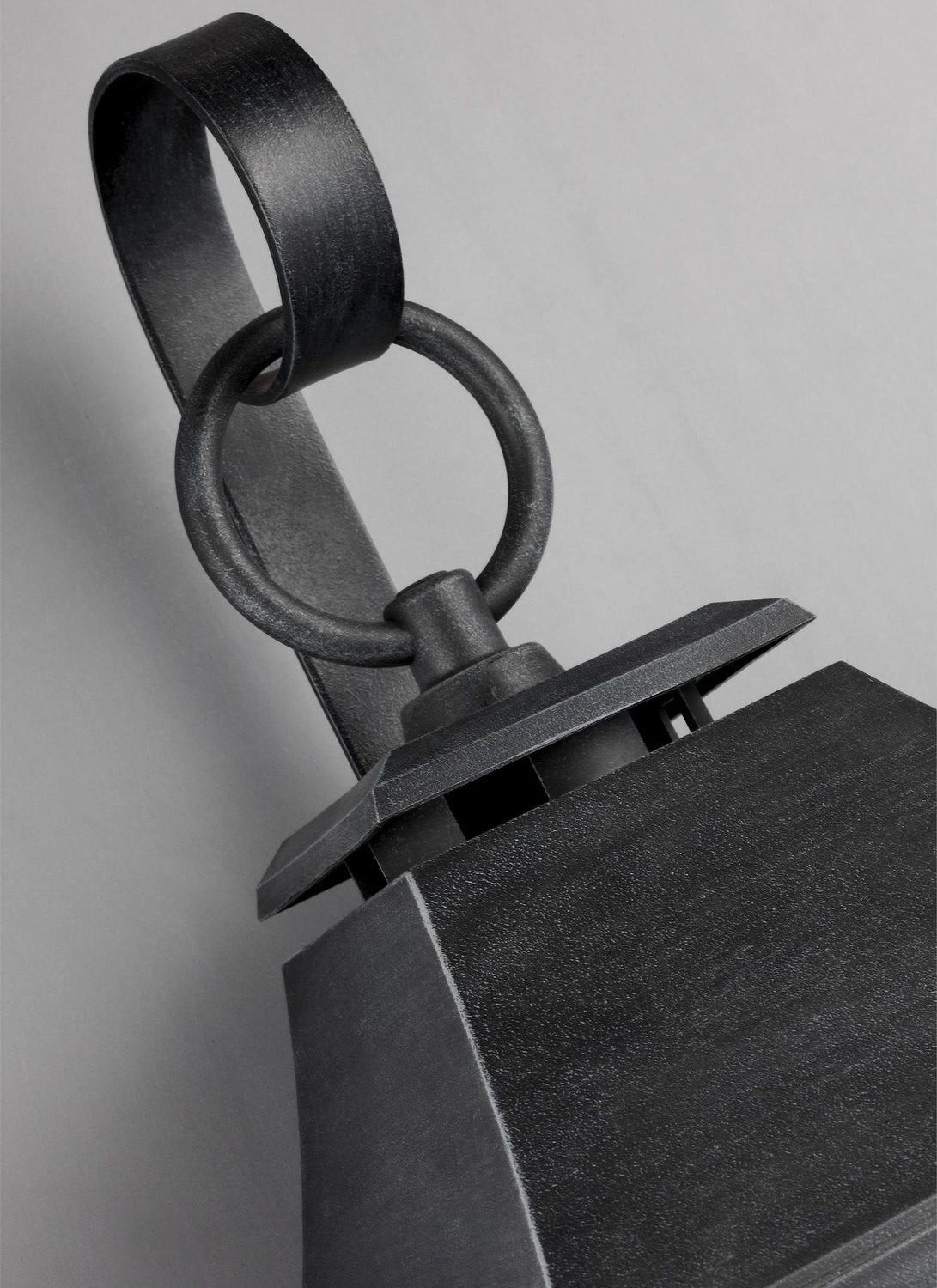 VISUAL COMFORT & CO., SHEPHERD LANTERN, OUTDOOR WALL LIGHTS