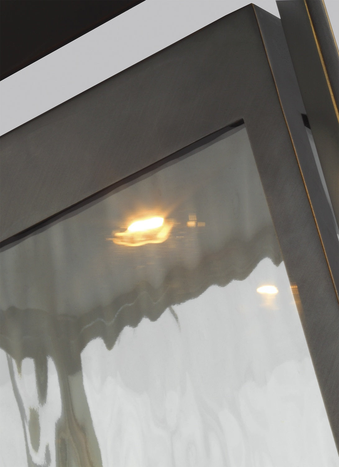 VISUAL COMFORT STUDIO URBANDALE LED POST LANTERN - Post