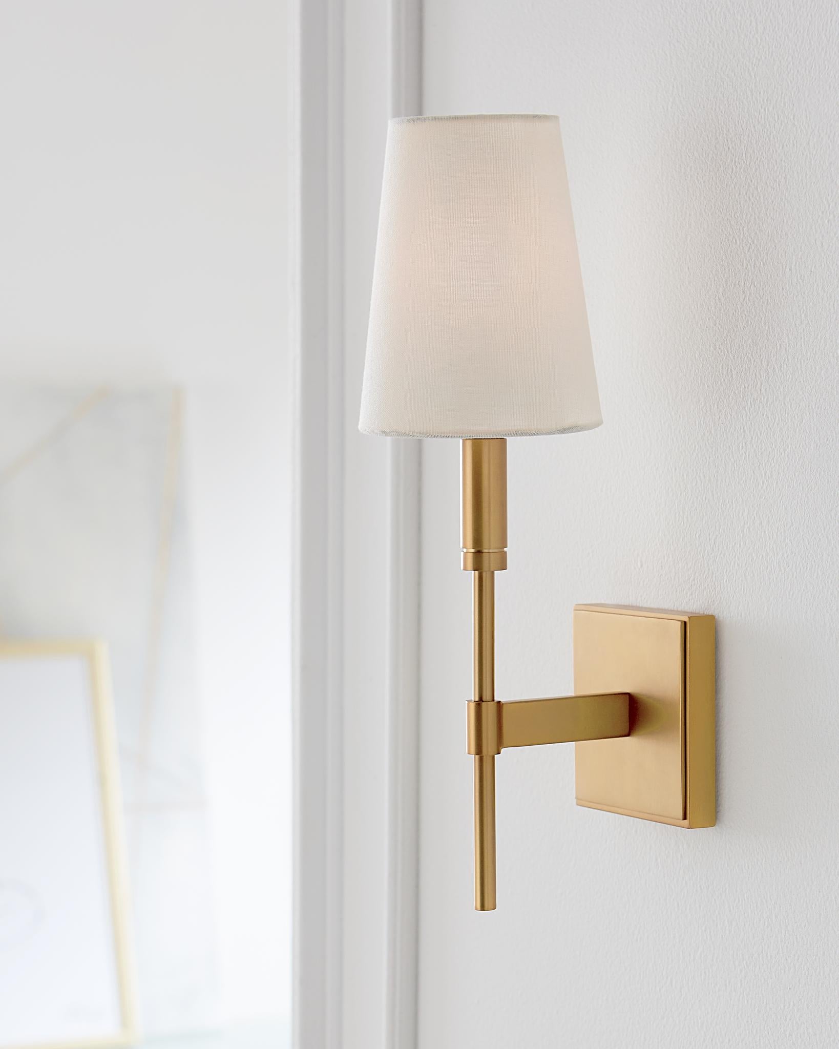 VISUAL COMFORT & CO., BECKHAM CLASSIC SCONCE, WALL SCONCES