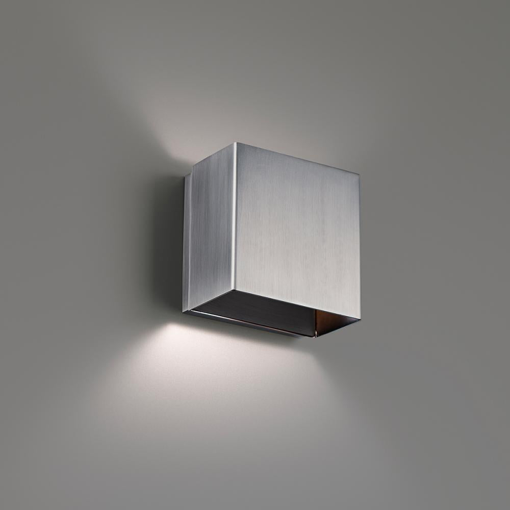 DWELED BOXI WALL SCONCE