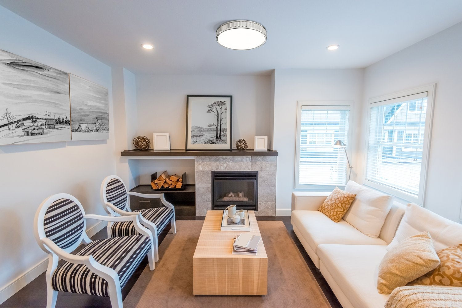 Z-LITE, STARI FLUSH MOUNT, FLUSH MOUNT CEILING LIGHTS