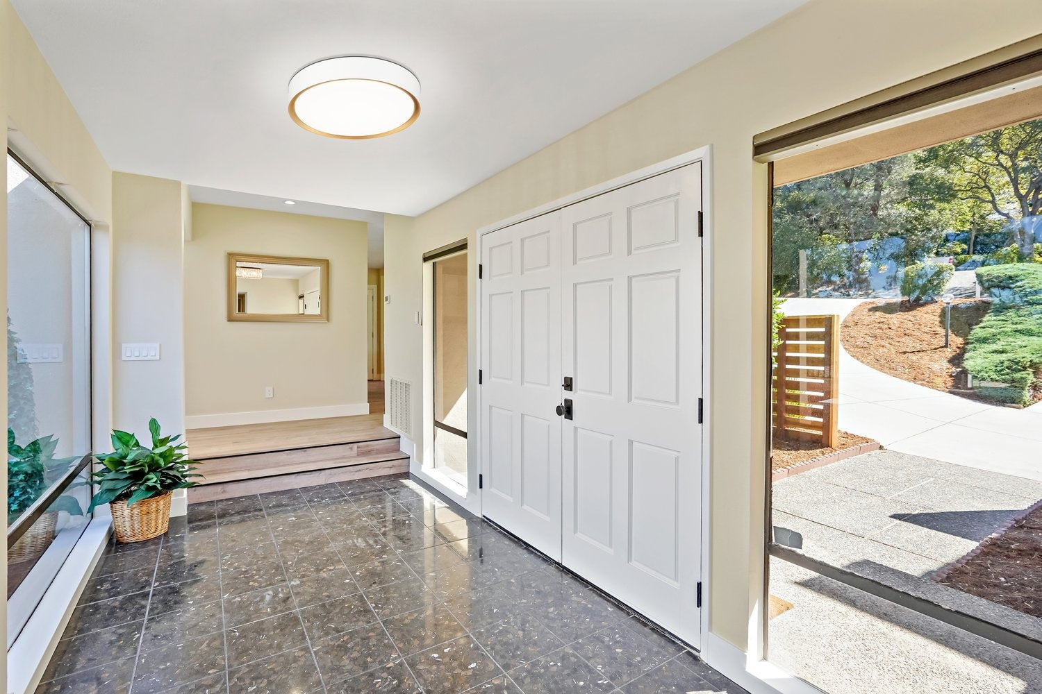 Z-LITE, KAWAN FLUSH MOUNT, FLUSH MOUNT CEILING LIGHTS