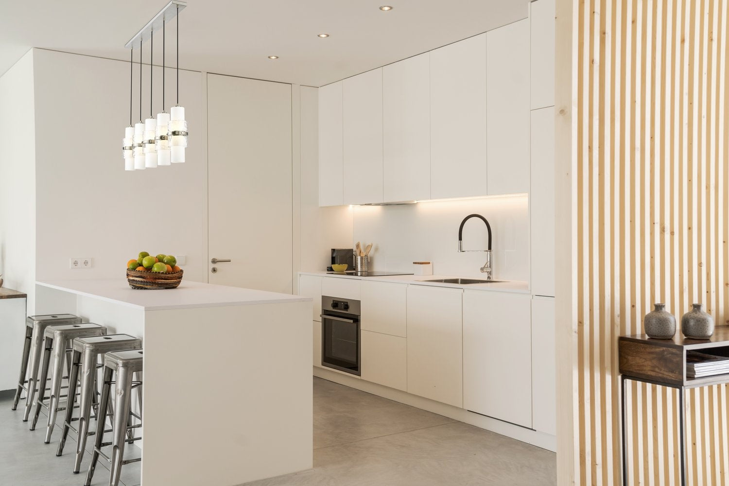 Z-LITE, CAYDEN LINEAR CHANDELIER, LINEAR LIGHT