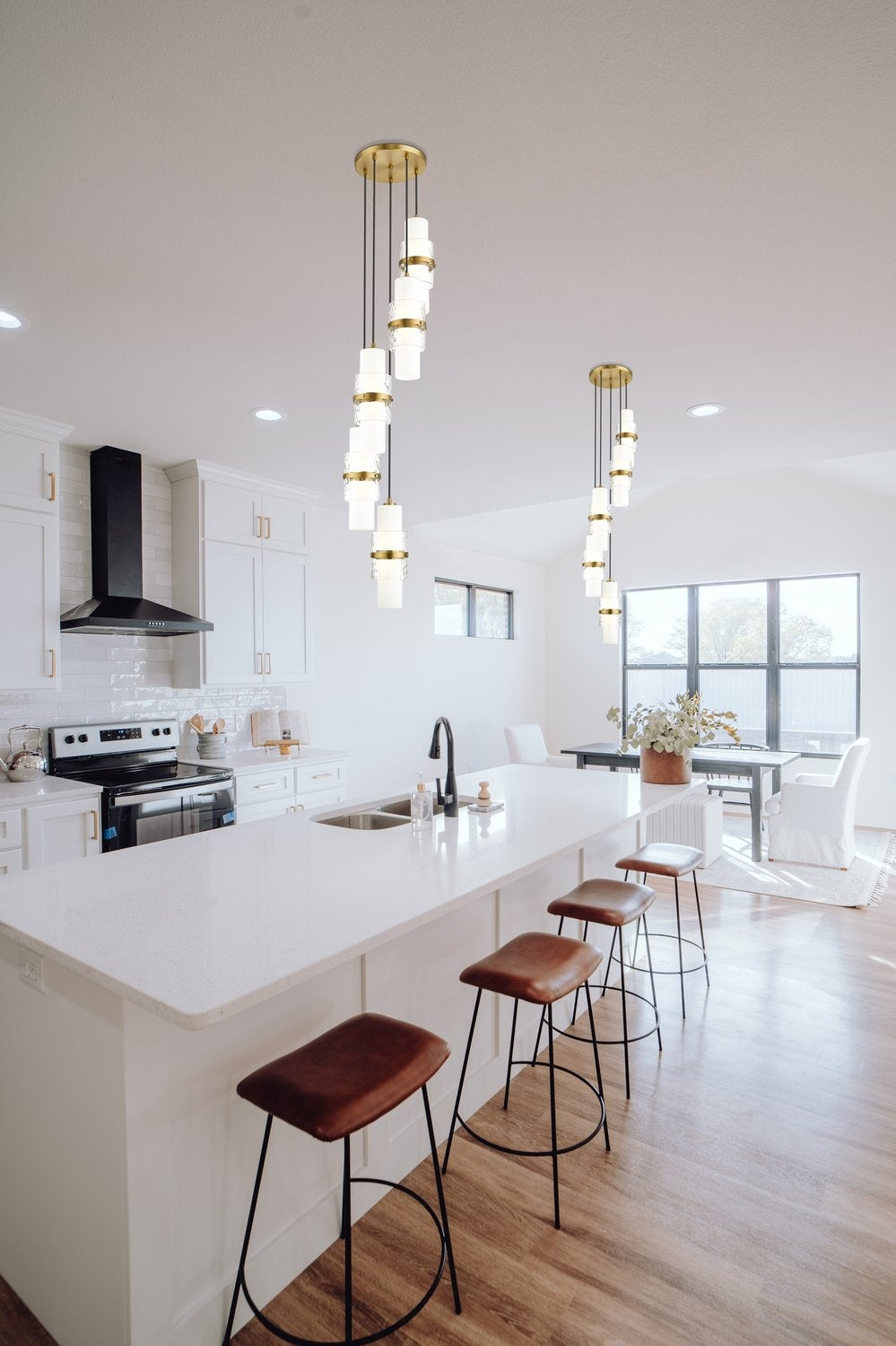 Z-LITE, CAYDEN CHANDELIER, CHANDELIER LIGHT