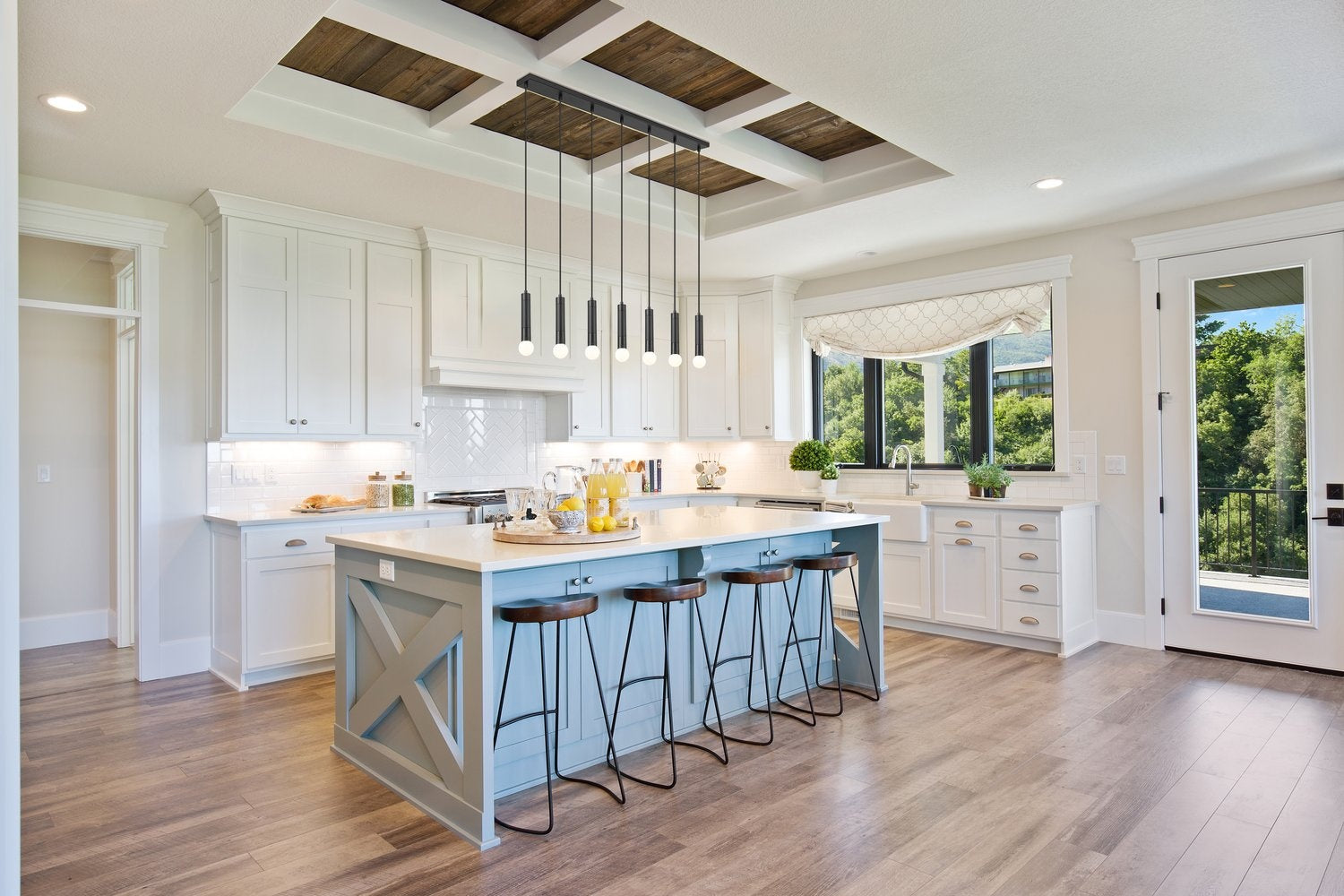 Z-LITE, STARI LINEAR CHANDELIER, LINEAR LIGHT