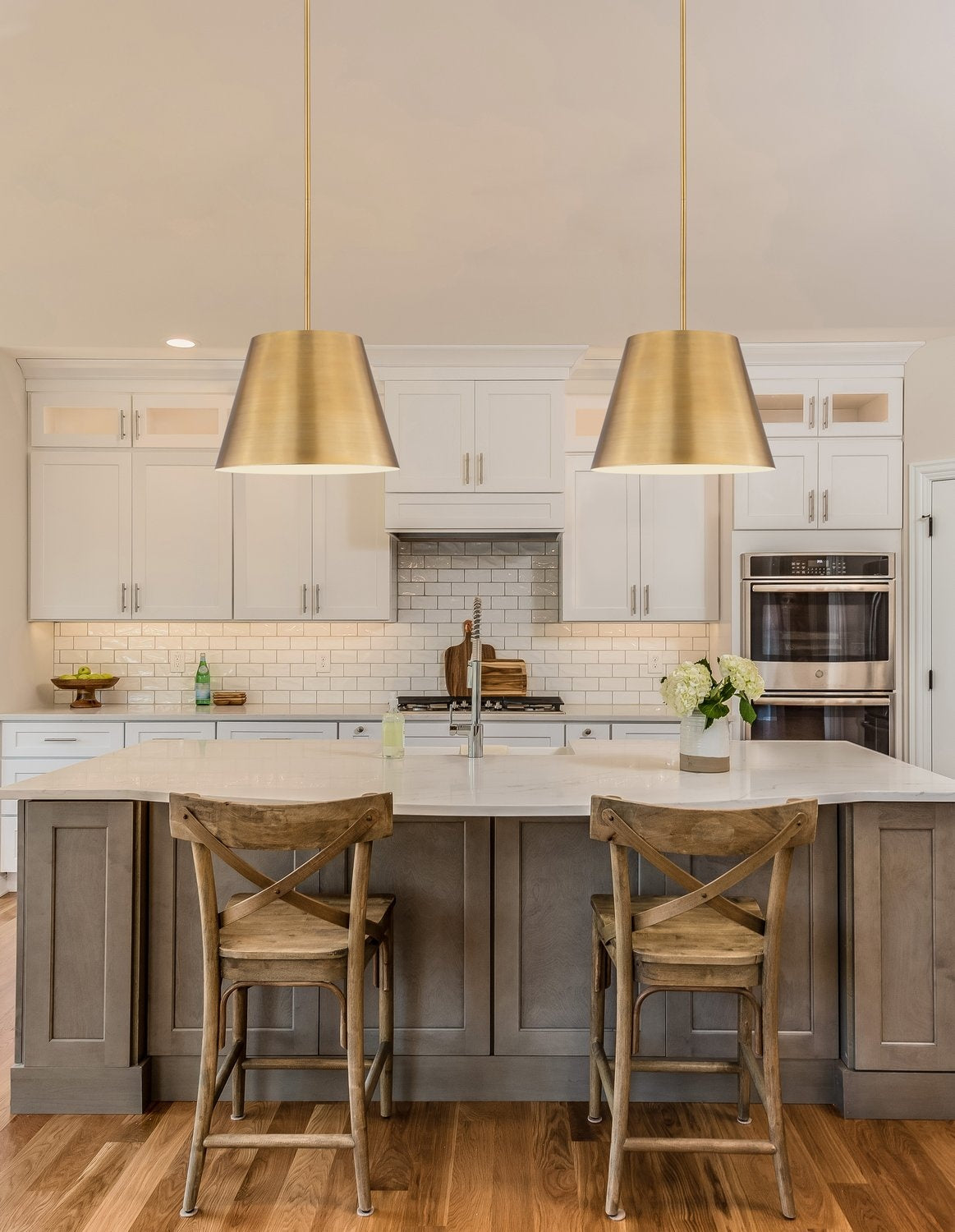 Z-LITE, LILLY PENDANT, PENDANT LIGHT