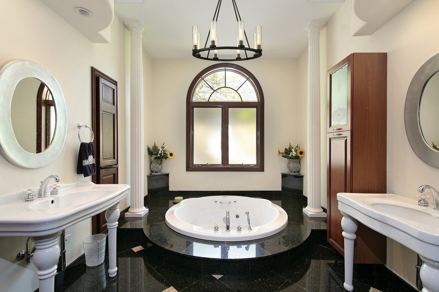 Z-LITE, BEAU CHANDELIER, CHANDELIER LIGHT
