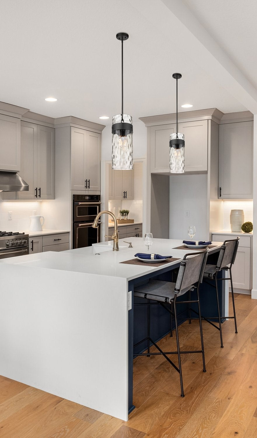 Z-LITE, FONTAINE PENDANT, PENDANT LIGHT
