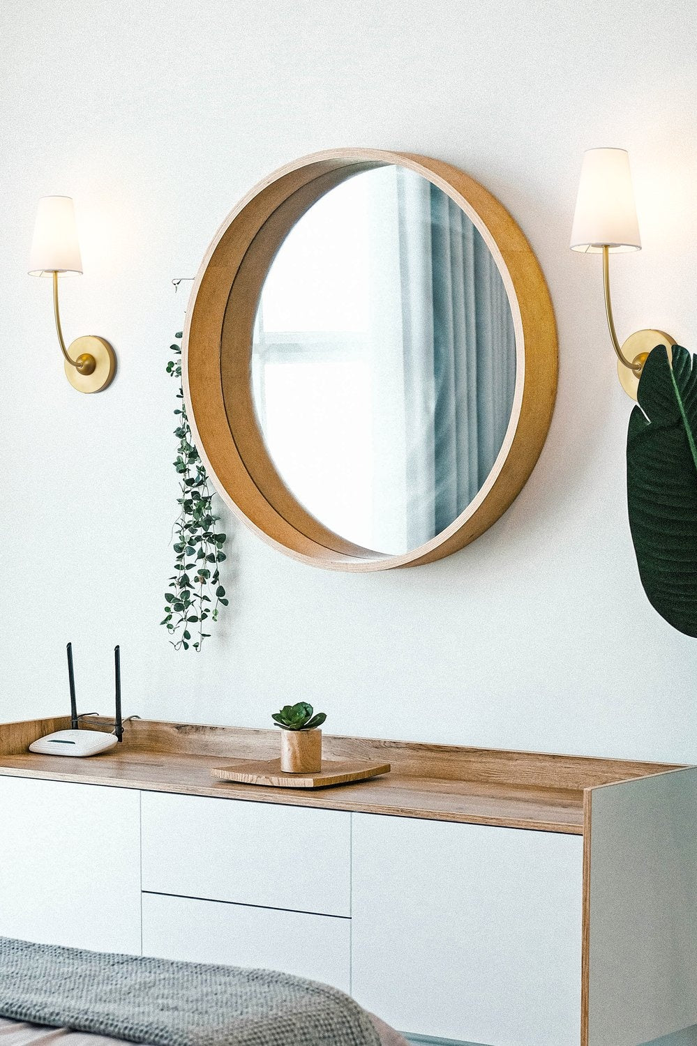 Z-LITE, SHANNON WALL SCONCE, WALL SCONCES