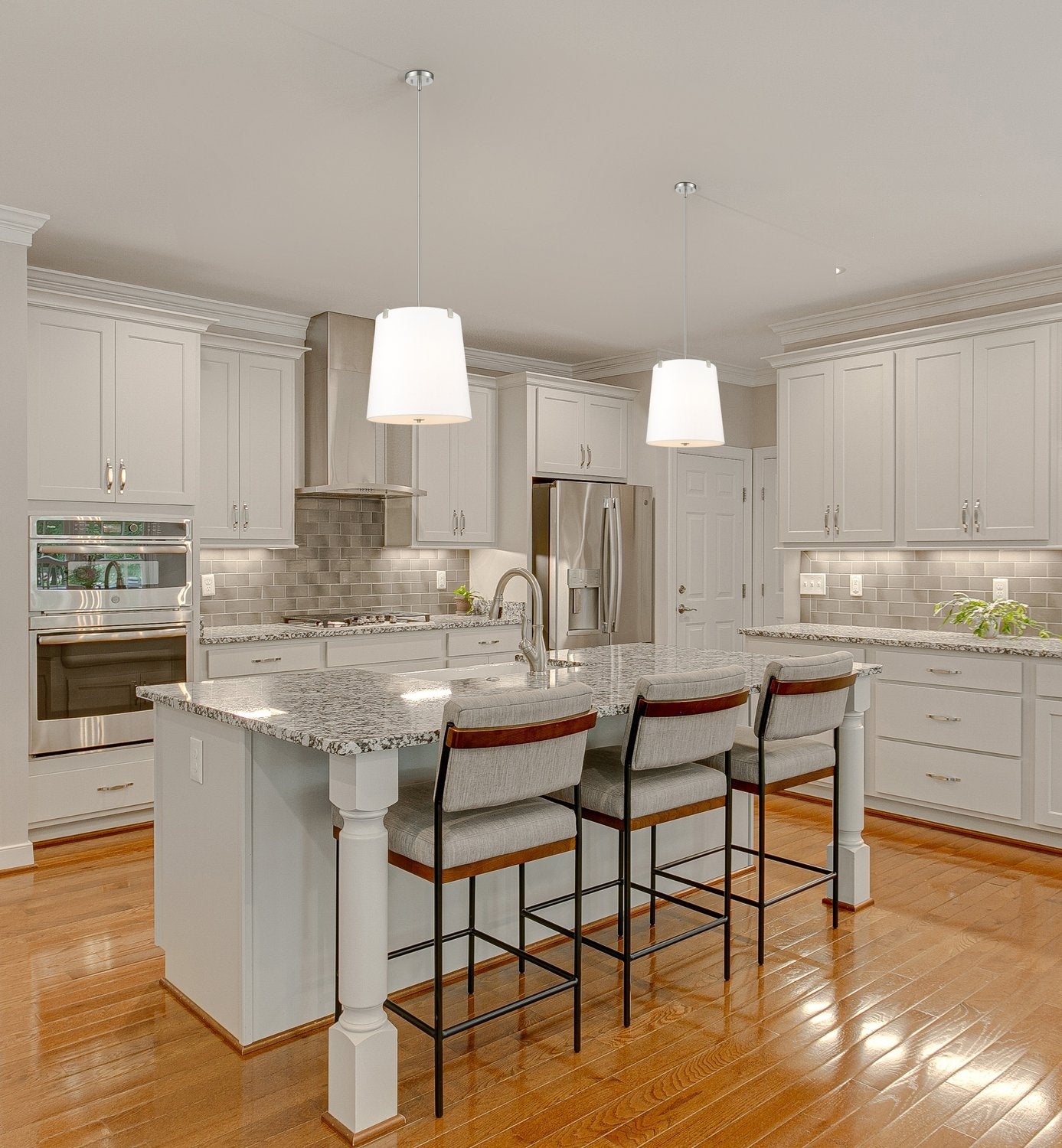 Z-LITE, WESTON PENDANT, PENDANT LIGHT