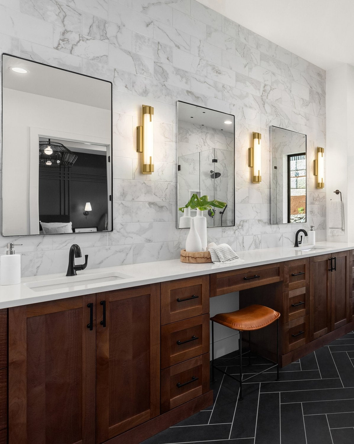Z-LITE, CHASE VANITY, VANITY LIGHT