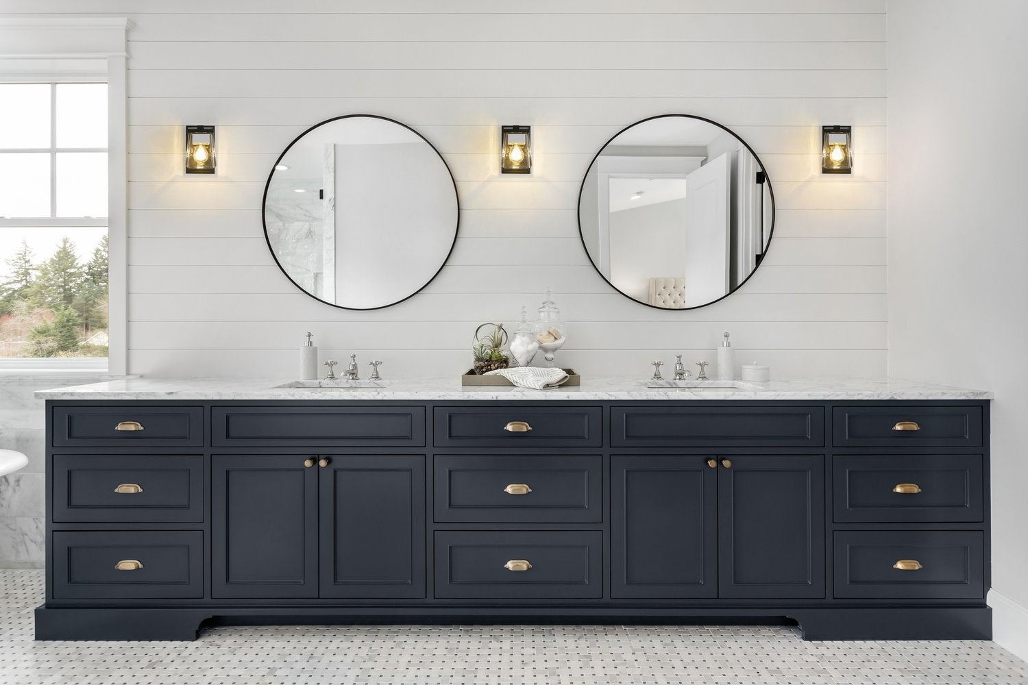Z-LITE, BLEEKER STREET WALL SCONCE, WALL SCONCES