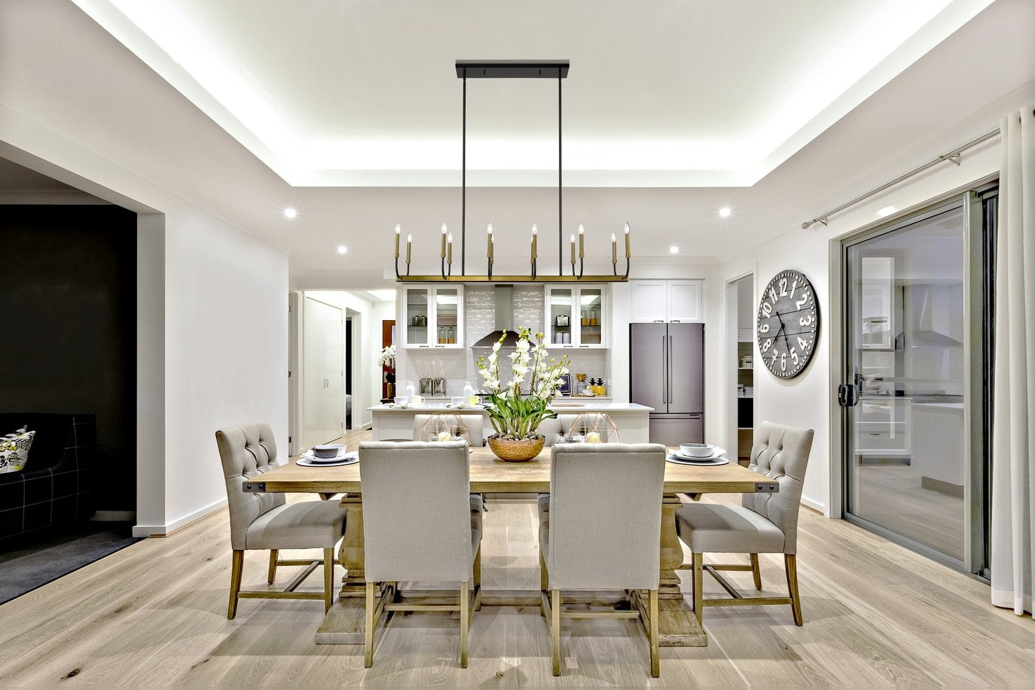 Z-LITE, HAYLIE LINEAR CHANDELIER, LINEAR LIGHT