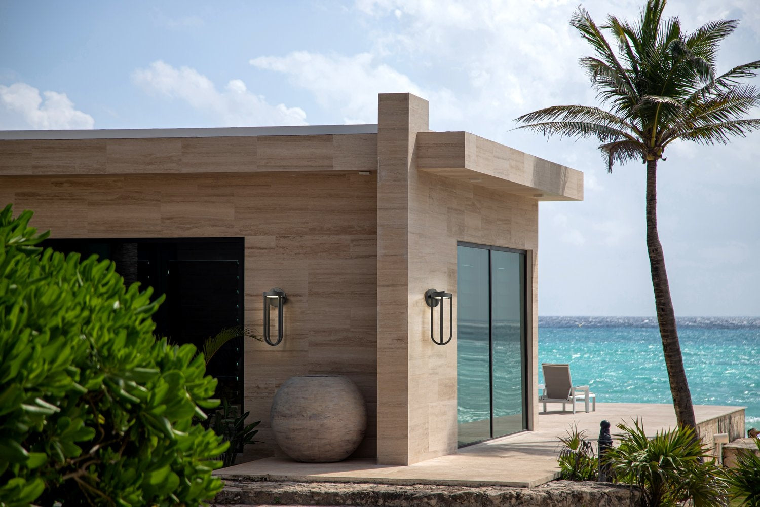 Z-LITE JENAMEES INC. 5005B-BK-LED 4712b1b0-c888-4baa-946d-82020c203e13