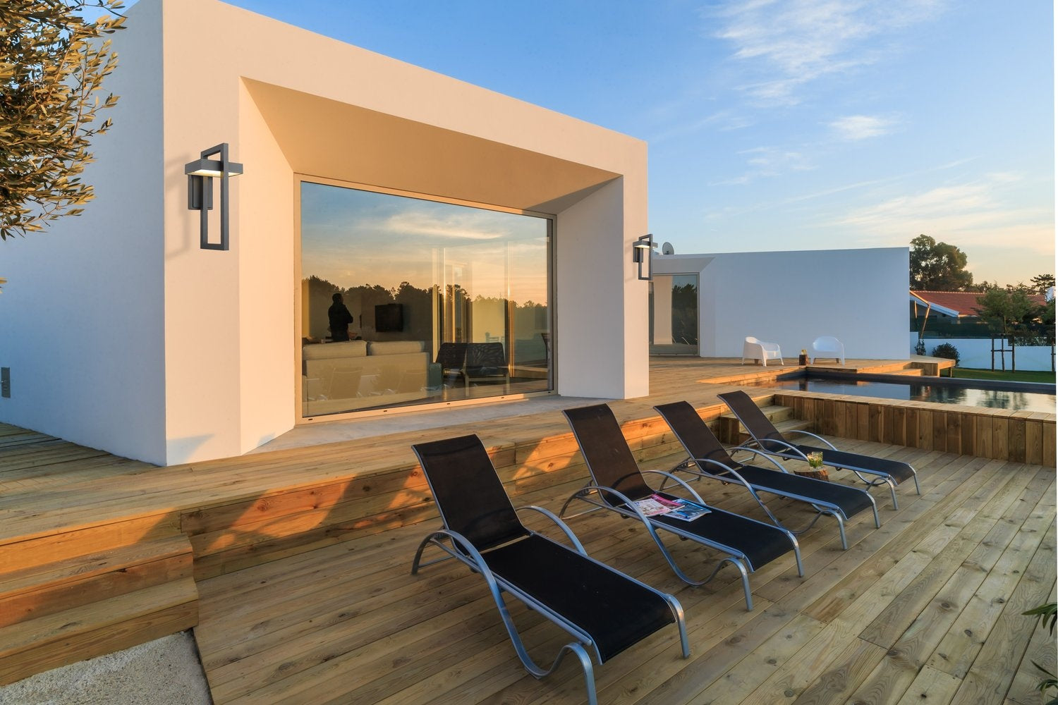 Z-LITE JENAMEES INC. 566B-BK-LED a5fa0f90-bfe8-4a6c-beec-398de27068d3