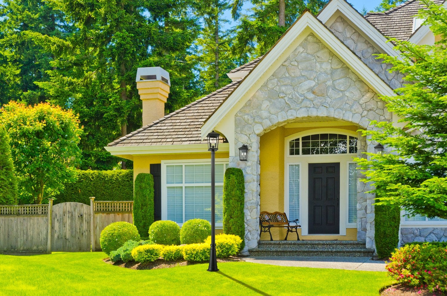 Z-LITE JENAMEES INC. 568B-BK 3465a9ff-da13-4810-a1d6-b75bb6266df5