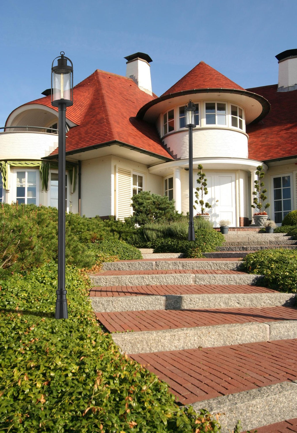 Z-LITE ROUNDHOUSE OUTDOOR POST MOUNTED FIXTURE | 569PHB-519P-BK - Post