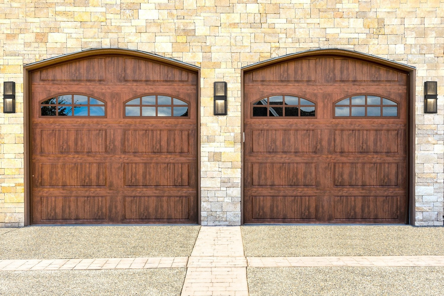 Z-LITE JENAMEES INC. 577M-BK-LED 6fd31448-a515-49a3-9475-f95b4e934327