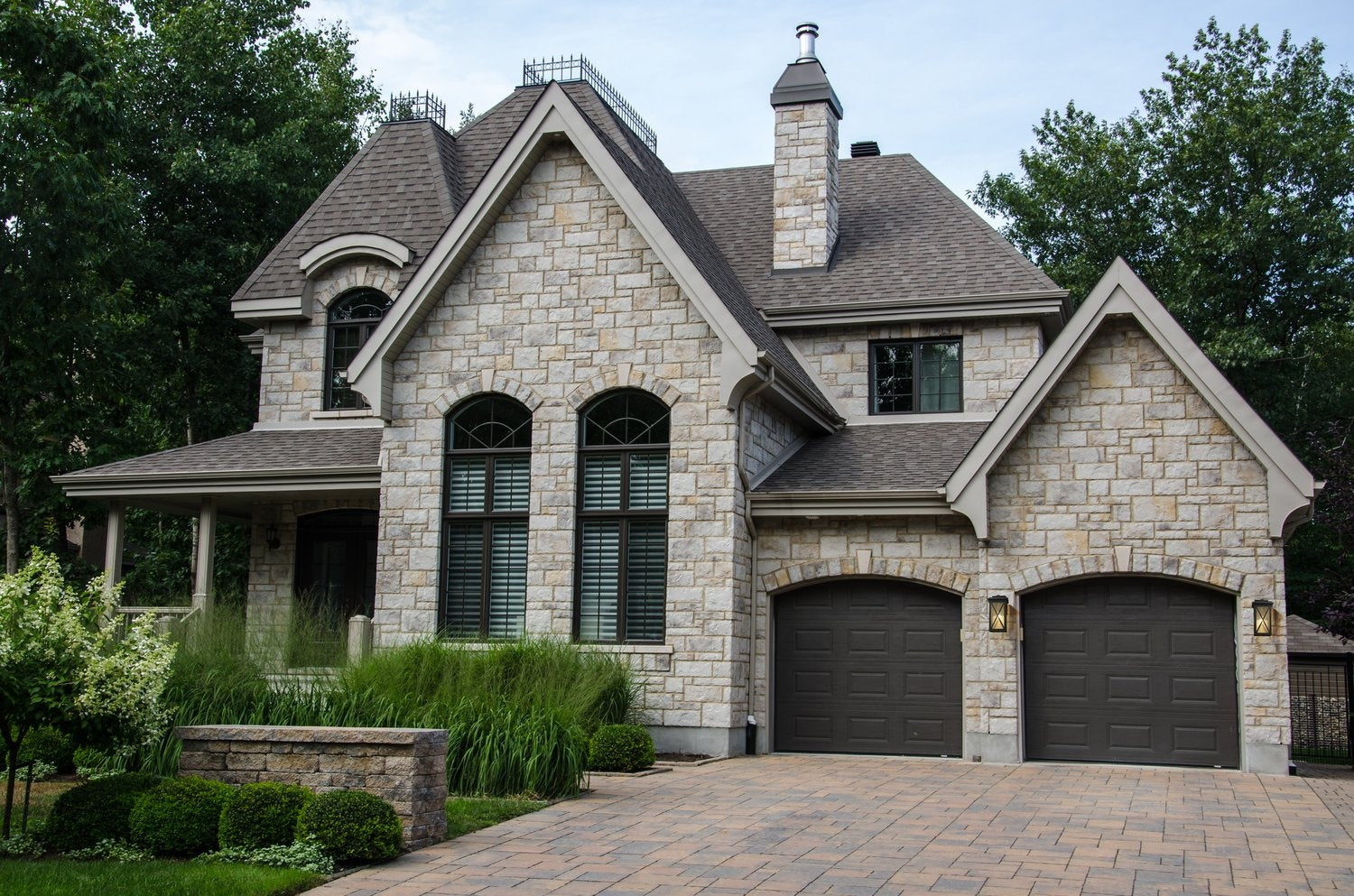 Z-LITE JENAMEES INC. 583B-BK a125ad36-fb20-4182-bb44-c6f807b8f6c9