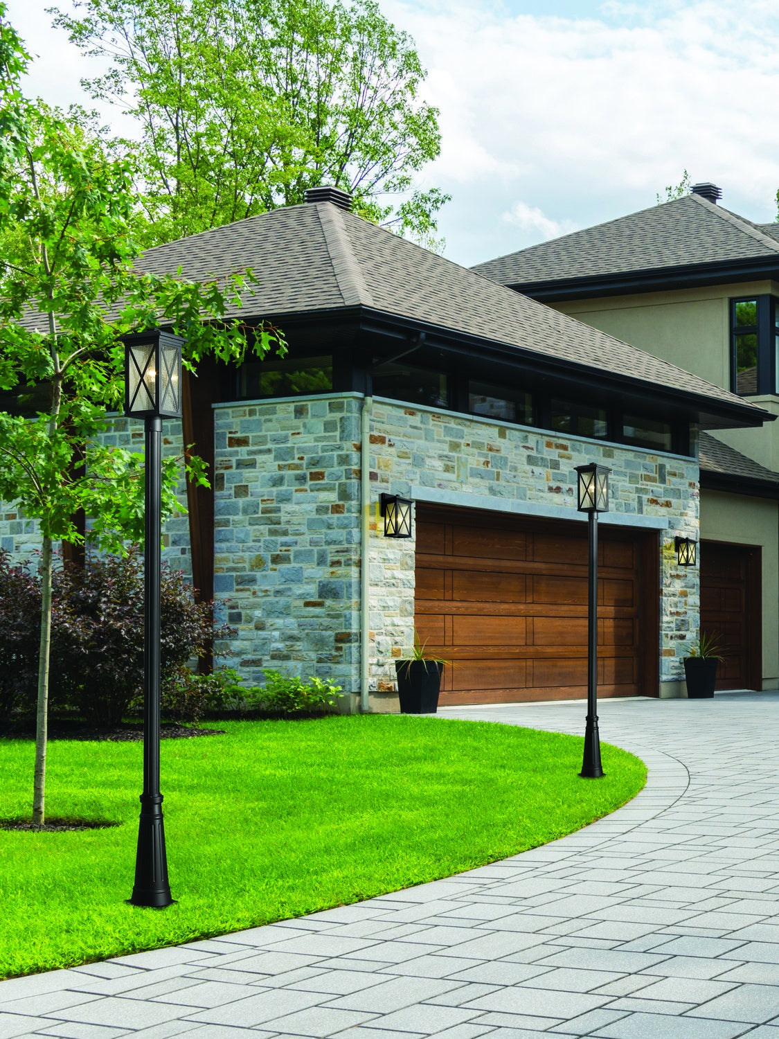 Z-LITE BROOKSIDE OUTDOOR POST MOUNTED FIXTURE | 583PHBR-519P-BK - Post