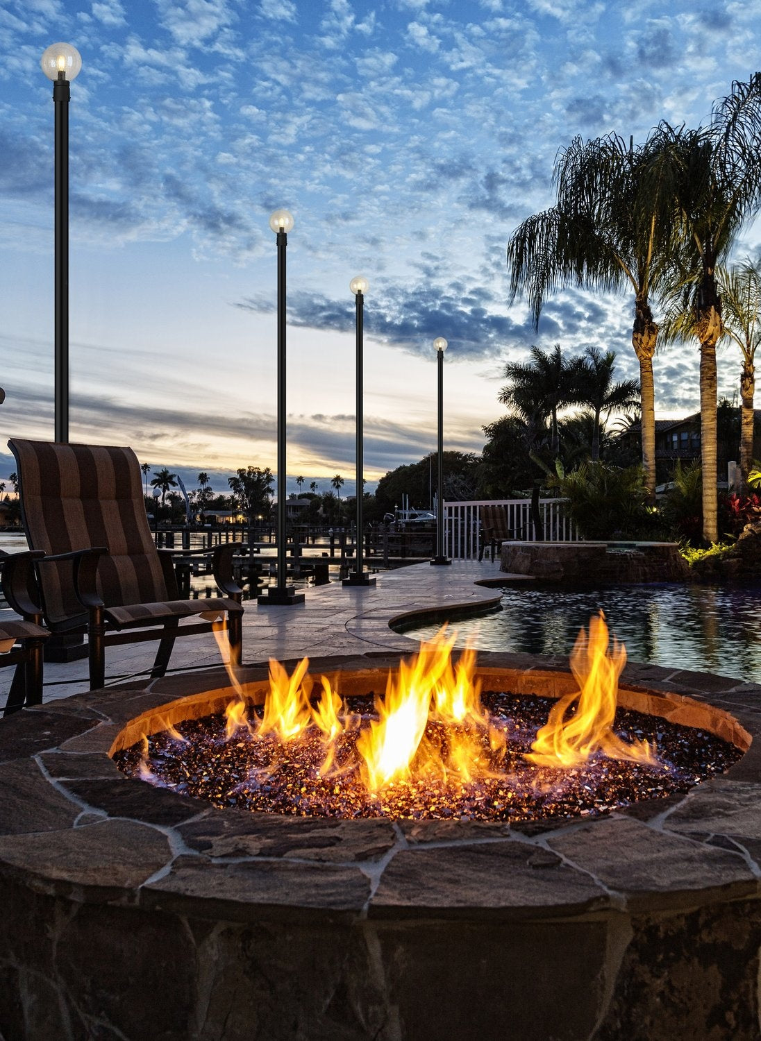 Z-LITE LAURENT OUTDOOR POST MOUNTED FIXTURE | 599PHM-567P-BK - Post