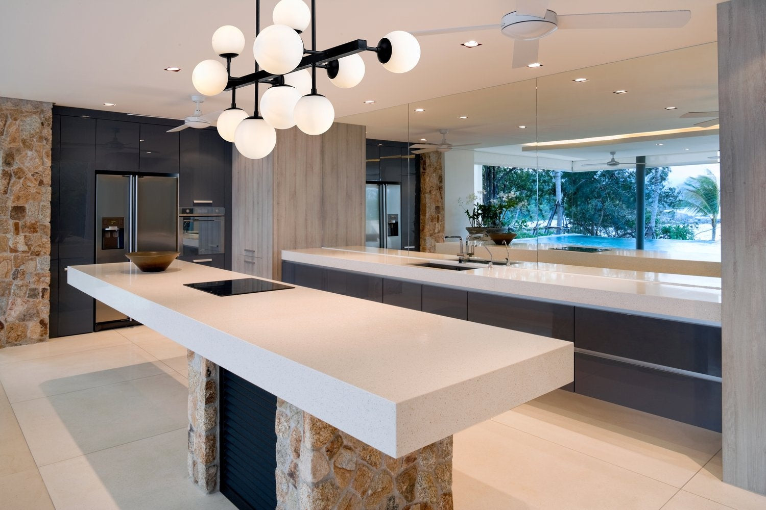 Z-LITE, MIDNETIC LINEAR CHANDELIER, LINEAR LIGHT