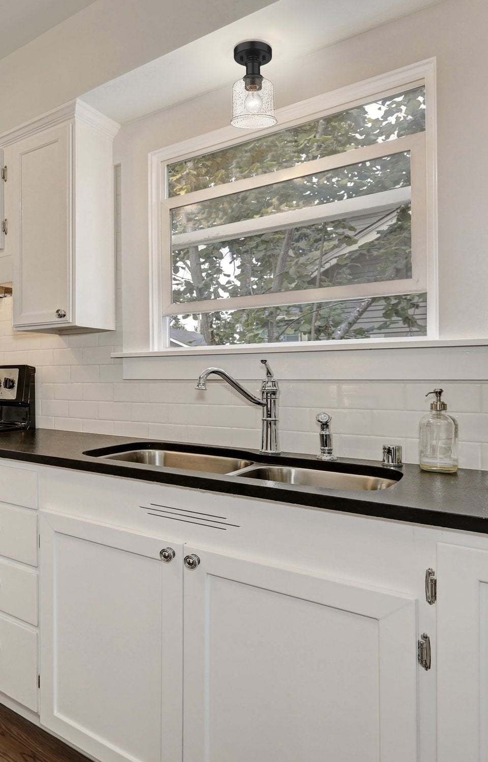 Z-LITE, BRYANT FLUSH MOUNT, FLUSH MOUNT CEILING LIGHTS 