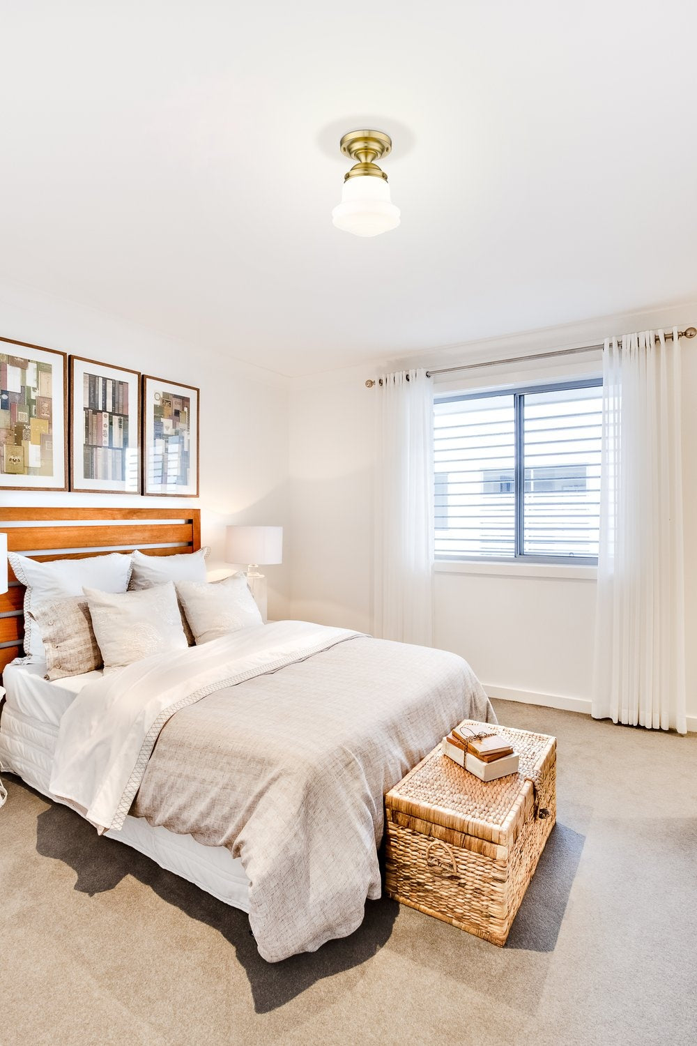 Z-LITE, VAUGHN FLUSH MOUNT, FLUSH MOUNT CEILING LIGHTS