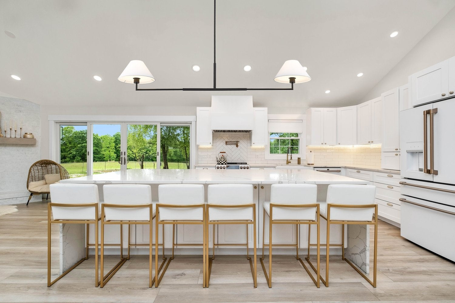 Z-LITE, LEILA CHANDELIER, CHANDELIER LIGHT