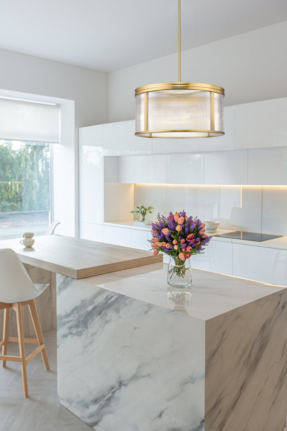 Z-LITE, CARNABY CHANDELIER, CHANDELIER LIGHT