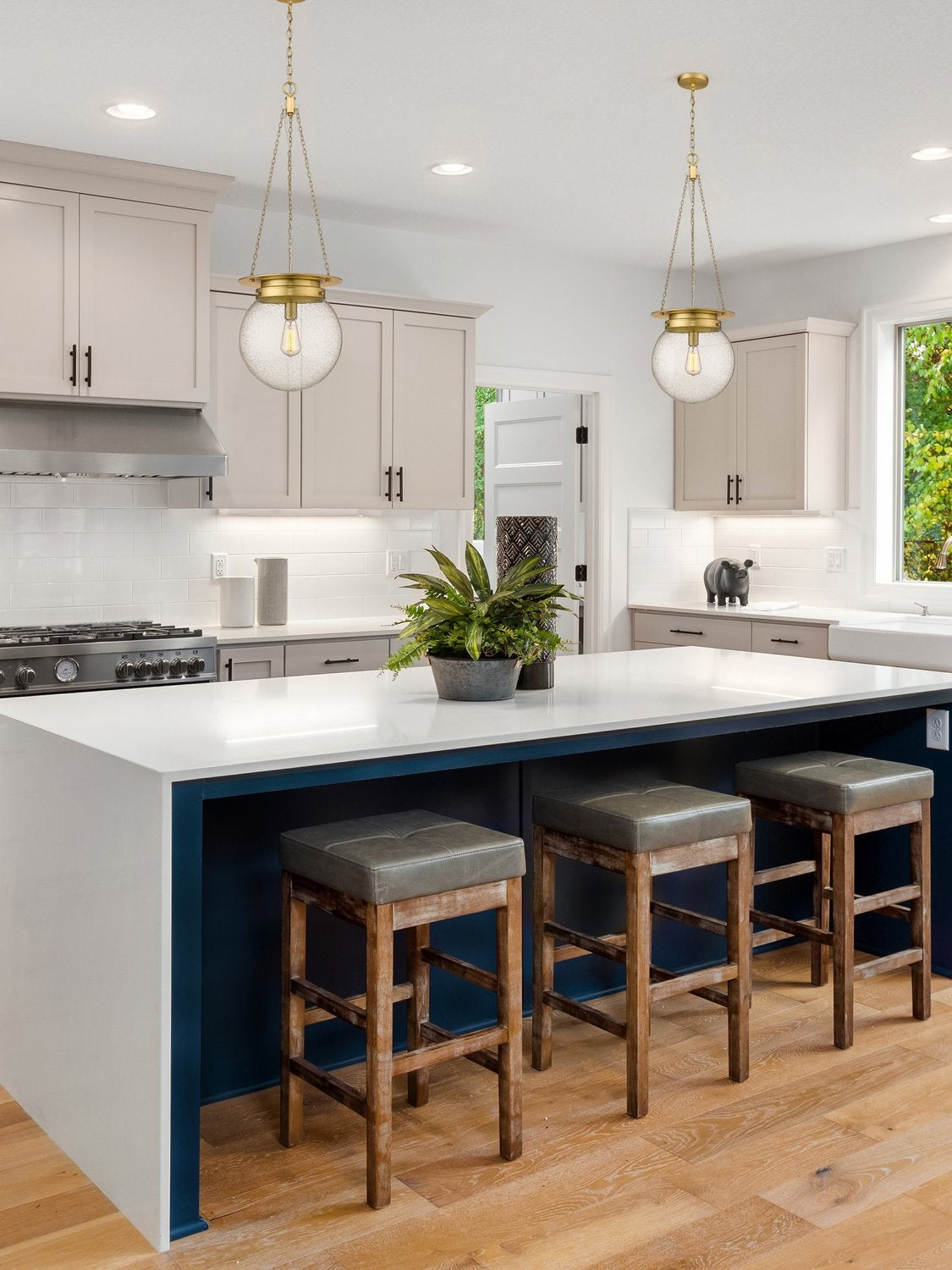 Z-LITE, CALHOUN PENDANT, PENDANT LIGHT