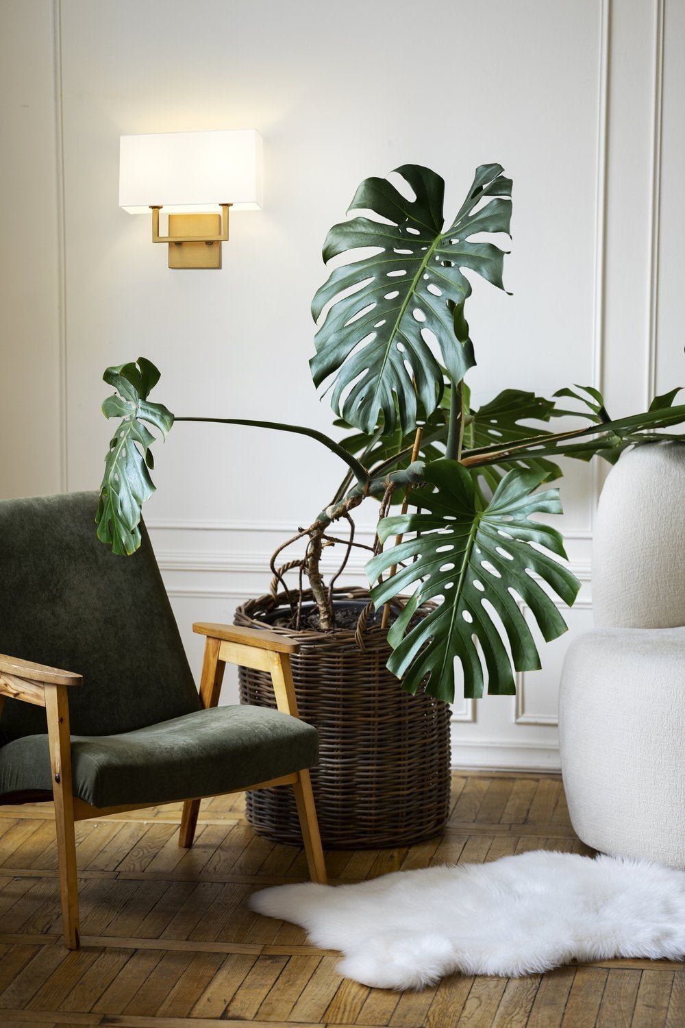 Z-LITE, SAXON WALL SCONCE, WALL SCONCES